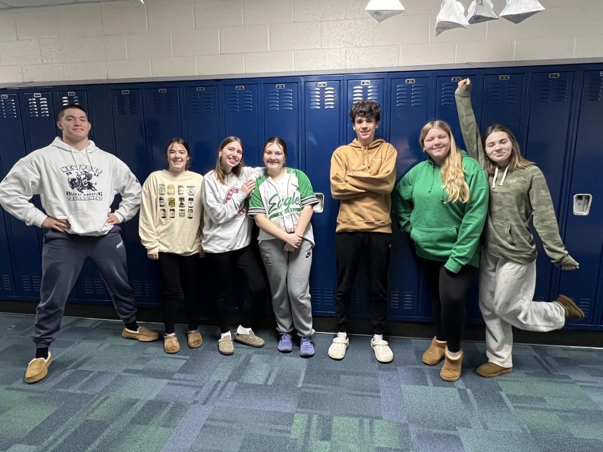 The main cast of "High School Musical"

From left: Kaj Miller, Taylor Barr, Hannah Mallonee, Jordin Briggs, Riley Babski, Sophia Griffin, Gwen Aldrich